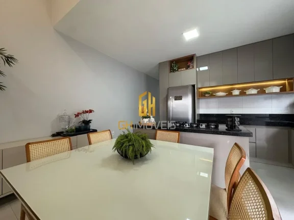 Imagem Casa com 3 quartos no Cidade Satélite São Luíz, em terreno com 199m² com 121m² de área constru...