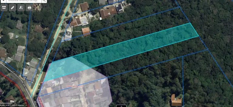 Terreno Santa Candida com 6161m²