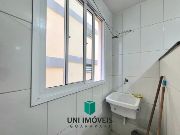 Imagem Novíssimo apartamento de 2 quartos com suíte, elevador e garagem na Avenida Oceânica, Praia do Morro