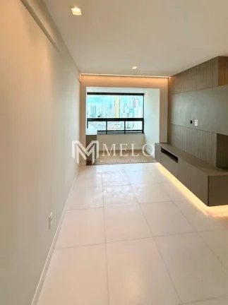 Imagem Madaelna com 3qts., 1suite, 2vagas, 64m2 com móveis fixos