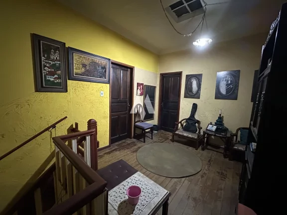 Imagem Casa com 4 quartos e 6 banheiros à Venda, 347 m² por R$ 1.100.000
