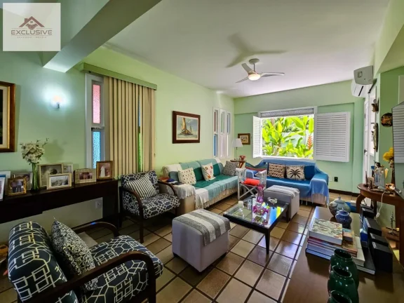 Imagem Casa para Venda em Salvador, Piatã, 3 dormitórios, 2 suítes, 6 banheiros, 4 vagas