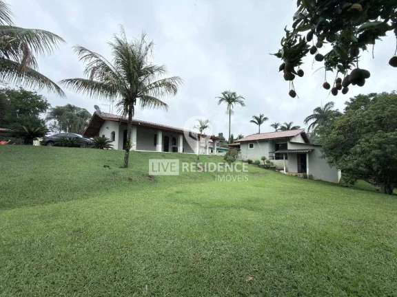 Imagem Sítio da Moenda com casa sede e área de lazer