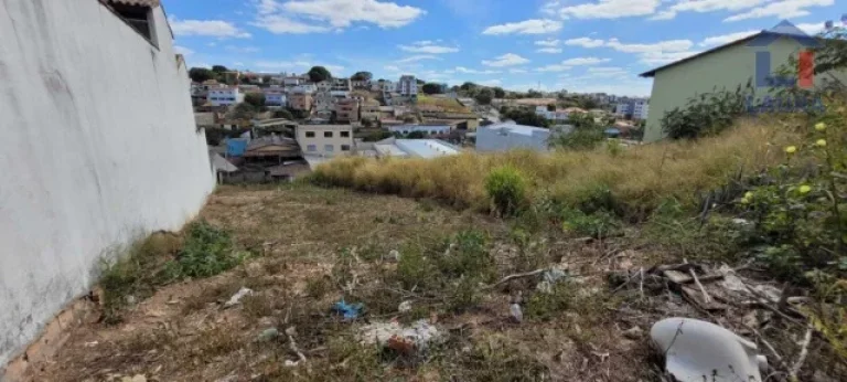 Imagem TERRENO COMERCIAL em PARÁ DE MINAS - MG, NOSSA SENHORA DAS GRAÇAS