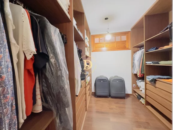 Imagem Casa com 4 Quartos à Venda, 473 m² em Internacional Parque - Guaratinguetá