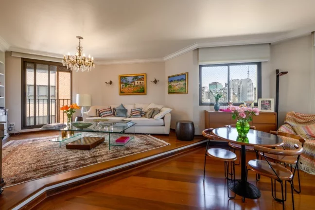Imagem Duplex for Sale in São Paulo, Brazil: 5 Beds, 5 Baths, 4 Car Spaces, 790m² - Exclusive Cerqueira César Residence