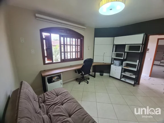Imagem Casa 208m2 para venda ou locação no bairro camobi em Santa Maria RS próximo UFSM