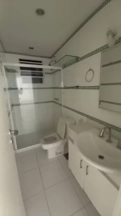 Imagem Vendo este lindo apto de 3 quartos no centro de Nova Friburgo.