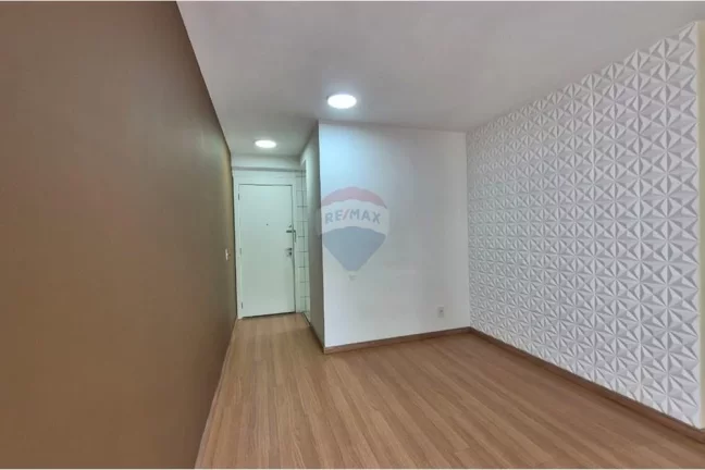 Imagem Apartamento com 3 quartos 56m² à Venda na Taquara, Rio de Janeiro.