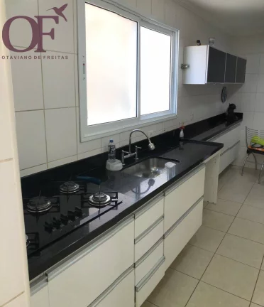 Imagem Casa Condomínio Chácara das Palmeiras - 4 Quartos - 160m² - Jundiaí/SP