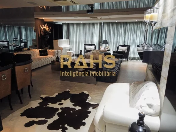 Imagem Espetacular apartamento de muito requinte e bom gosto localizado em região nobre da cidade. Com um ...