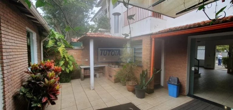 Imagem SOBRADO COM 3 DORMITÓRIOS E COM DUAS VAGAS PARA LOCAÇÃO NO PARAISO