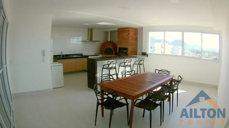 Imagem Apartamento Casa com 2 Quartos na Quadra do Mar na Praia do Morro - Guarapari/ES