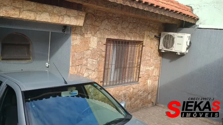 Imagem Imperdível oportunidade de adquirir casa com 2 quartos, 1 suíte e 2 vagas na Vila Matilde, SP!