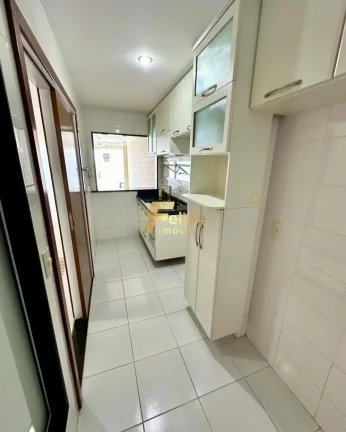 Imagem Oportunidade única de adquirir um incrível apartamento com 3 suítes na Praia do Morro.