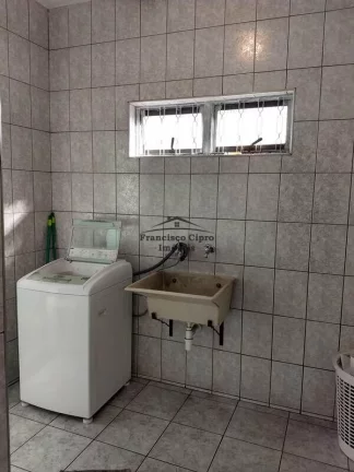 Imagem Casa-Sobrado-para-Venda-em-Parque-Santa-Clara-Guaratingueta-SP