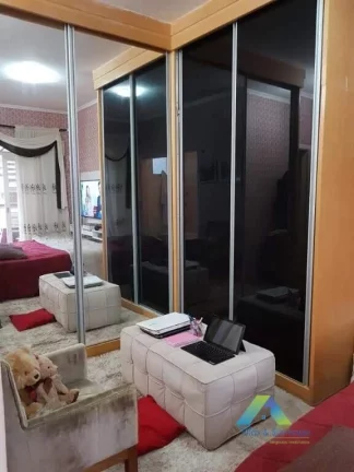 Imagem Enorme e aconchegante sobrado com instalação de câmeras internas e externas com localização privilegiada na área nobre do Ipiranga e a 900mts do Metrô Sacomã, próximo do Museu do Ipiranga, Parque da Independência, Sesc Ipiranga e Parque Aquático de São Pa
