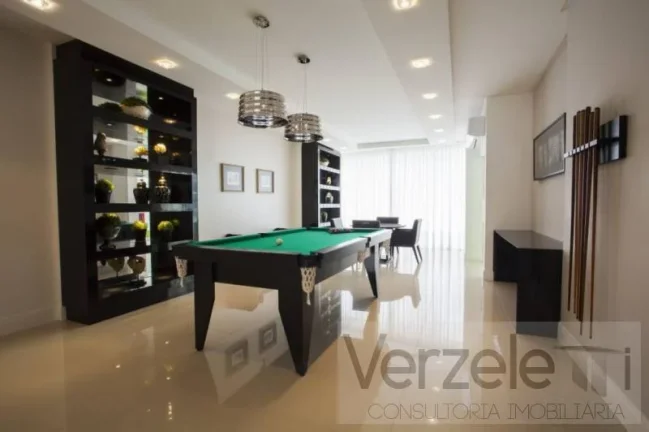 Imagem Apartamento 3 dormitórios para Venda em Balneário Camboriú / SC no bairro Centro