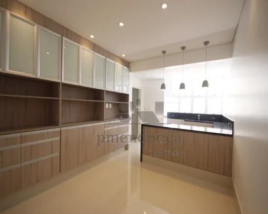 Imagem Apartamento 4 suites, 2 vagas, reformado