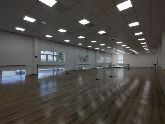 Imagem Salão para alugar, 1710 m² por R$ 47.085/mês - Rudge Ramos - São Bernardo do Campo/SP