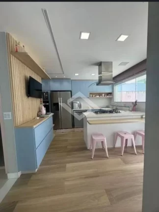 Imagem Casa duplex em condomínio com piscina privativa ,linda arquitetura