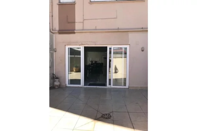 Imagem Apartamento à venda em Porto Alegre, Centro Histórico, com 2 quartos, 81m2