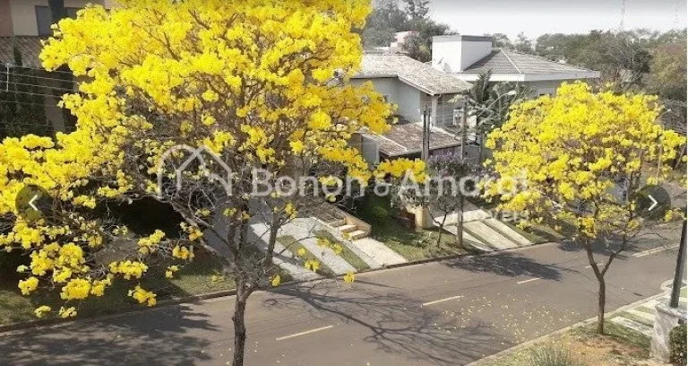 Imagem Sobrado à venda no Condomínio Vivenda das Quaresmeiras em Campinas/SP.