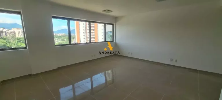 Imagem Barra da Tijuca - Av. Das Americas - Comercial Sunplaza Offices - salas com 32m² - R$1.800,00