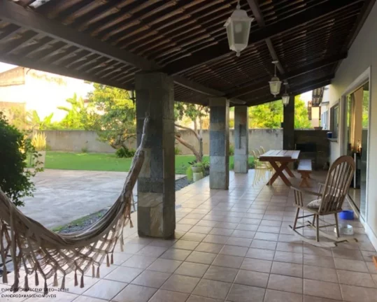Imagem Imperdível Casa em Condomínio à Venda em Lauro de Freitas-BA, Recreio Ipitanga: 4 Quartos, 4 Suítes, 3 Salas, 1 Banheiro, 4 Vagas, 250m².