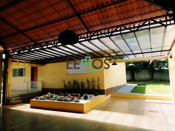 Imagem VENDE-SE CHACARA PARA EVENTOS ( EXCELENTE OPORTUNIDADE PARA INVESTIMENTO )