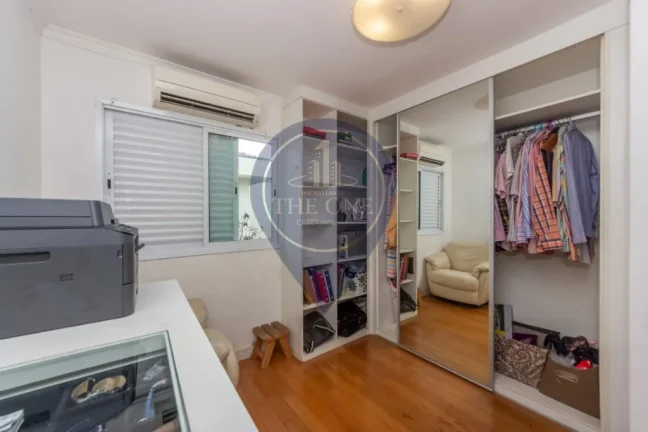 Imagem Casa em Condomínio à Venda na Vila Santa Catarina, São Paulo-SP: 3 Quartos, 1 Suíte, 2 Salas, 3 Banheiros, 3 Vagas de Garagem - 107m².