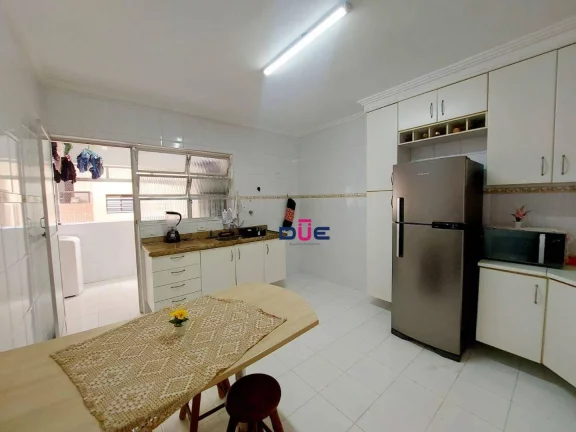 Imagem Apartamento 2 Quartos, 1 Suíte, 1 Vaga Demarcada - Santos/SP