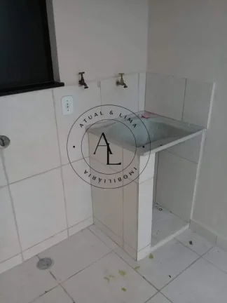 Imagem Casa Aconchegante com 3 Quartos (1 Suíte), Quintal e Jardim na Frente!