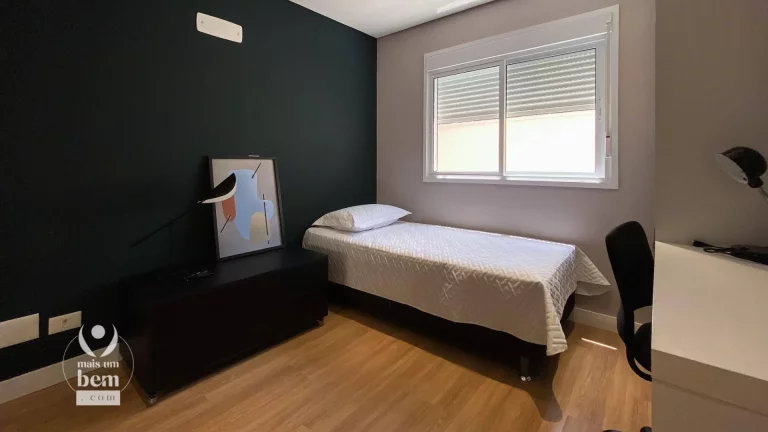 Imagem Venha morar em meio a natureza! Apartamento com 3 quartos (1 suíte), sacada com churrasqueira à venda por R$ 987.000 - Bacacheri - Curitiba/PR