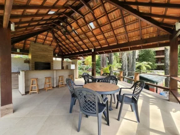 Imagem Casa em Condomínio para Venda em Teresópolis / RJ no bairro Granja Guarani