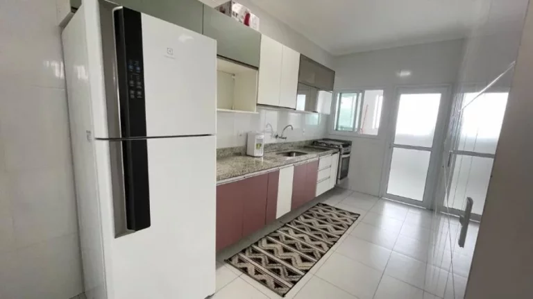 Imagem OPORTUNIDADE INCRÍVEL!!! Apartamento 2 suítes e 2 vagas na ocian!