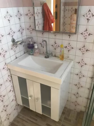 Imagem CASA À VENDA 58 M² EM BANGU COM EXCELENTE TERRENO 360 M² NA TOTALIDADE