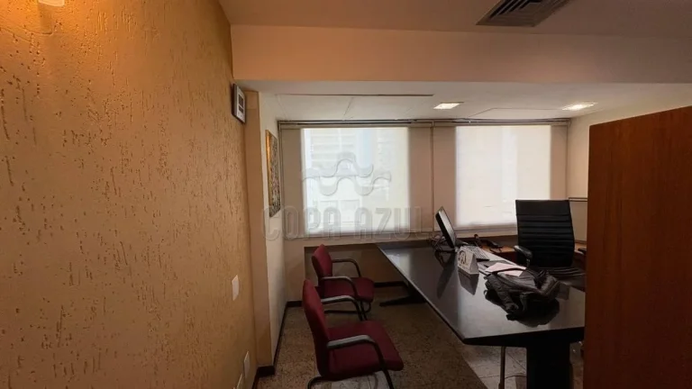 Imagem Ipanema - Comercial › Comercial com 0 quarto(s) a Venda