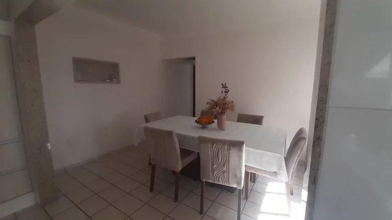 Imagem CASA A VENDA - 2 DORM. COM 1 SUÍTE - JARDIM ITATIAIA - CAMPINAS