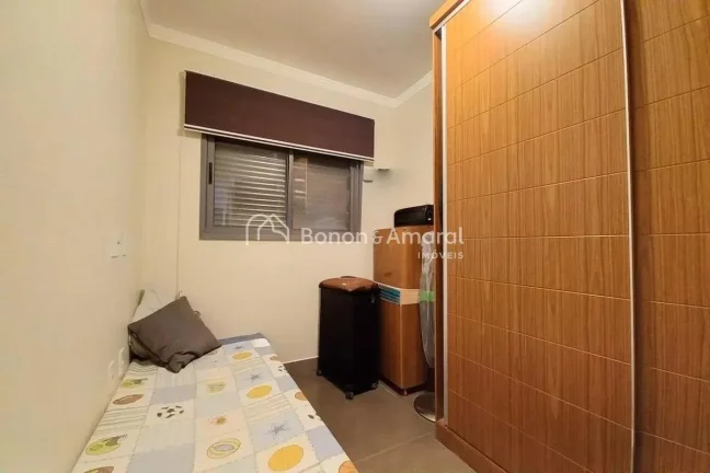 Imagem Este apartamento de 3 dormitórios, sendo 1 suíte, e 3 banheiros oferece conforto e praticidade par...