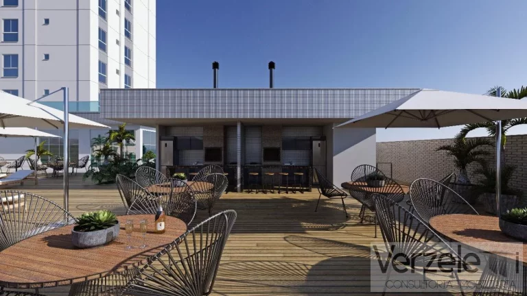 Imagem Apartamento 4 ou + dormitórios para Venda em Balneário Camboriú / SC no bairro Centro