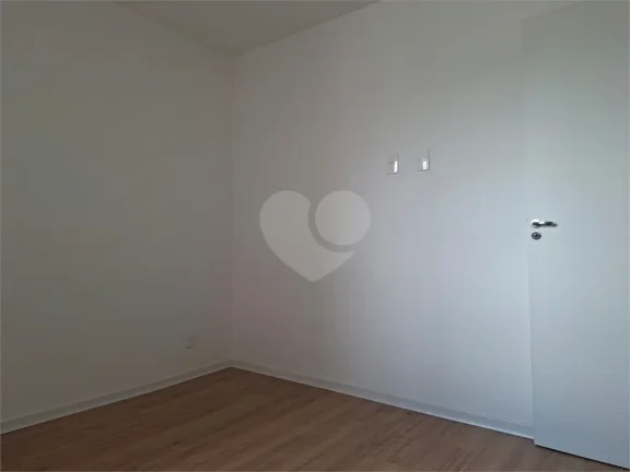 Imagem Apartamento à venda com 2 quartos no condomínio Vibra Lapa I, São Paulo - SP