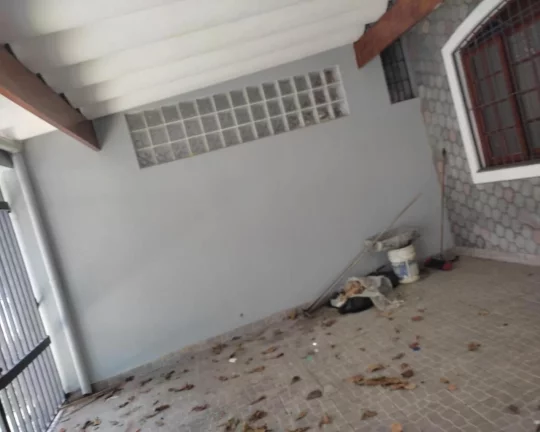 Imagem Linda casa térrea com um salão embaixo 2 dormitórios 1 suite FL55