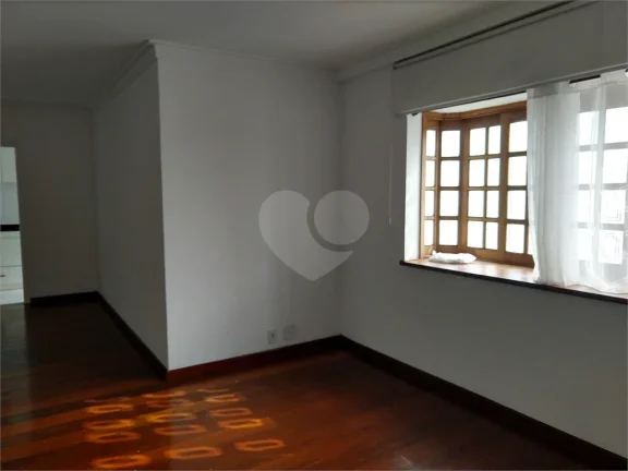 Imagem Apartamento à venda com 2 quartos, sendo 1 suíte, no condomínio Toulon, São Paulo - SP