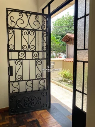 Imagem Apartamento à venda, 110 m² por R$ 399.000,00 - Alto - Teresópolis/RJ