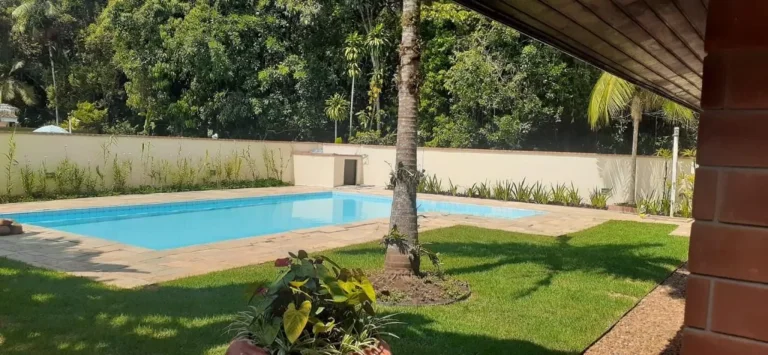 Imagem Casa de Luxo à Venda em Riviera de São Lourenço Módulo 30: 6 Dormitórios, 1 Suíte, 3 Salas, 8 Vagas de Garagem, 461,56 m² de Área