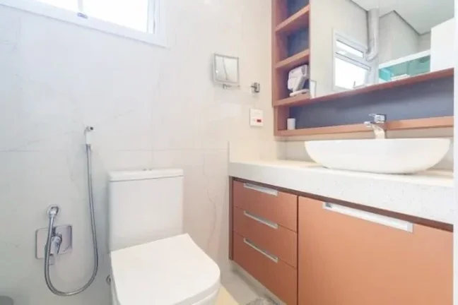 Imagem Cobertura Duplex 206M², 3Q, 2 Suítes, 6 Banheiros, 3 Vagas, Lavabo, Piscina Privativa, Churrasqueira na Unidade, Depósito.