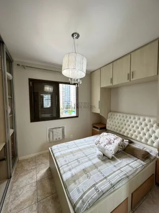 Imagem Apartamento com 03 dormitórios no centro de Balneário Camboriú