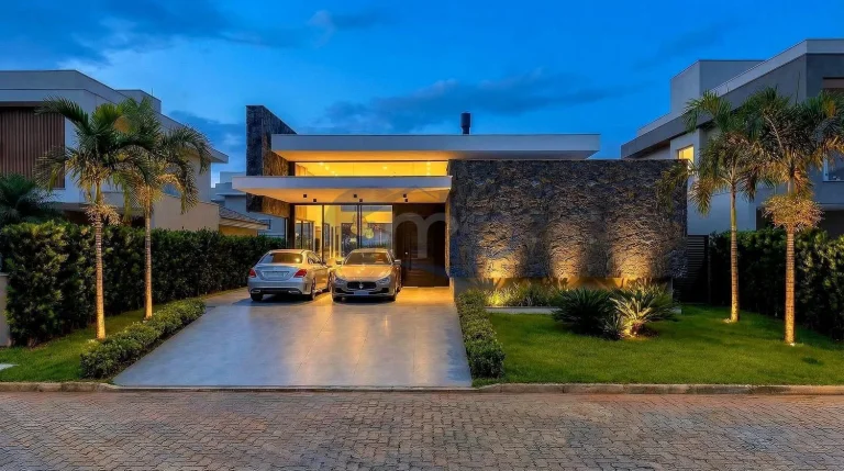 Imagem Casa a venda com 4 suites na Itapeva em Torres/RS