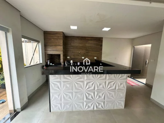 Imagem Casa com 3 dormitórios para alugar, 230 m² por R$ 3.500,00/mês - Setor Central - Itumbiara/GO